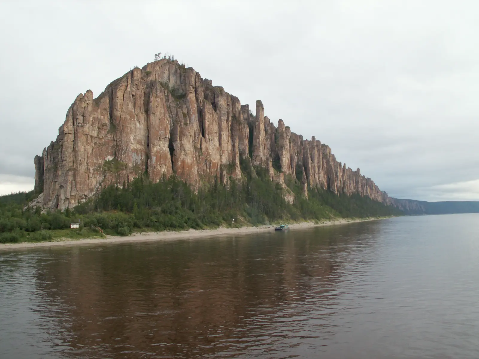 Өлүөнэ туруук хайалара